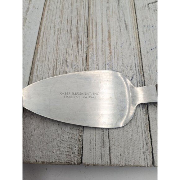 Stainless Steel Pie Spatula Server 8 1/4" Wood Handle Japan - Picture 2 of 7